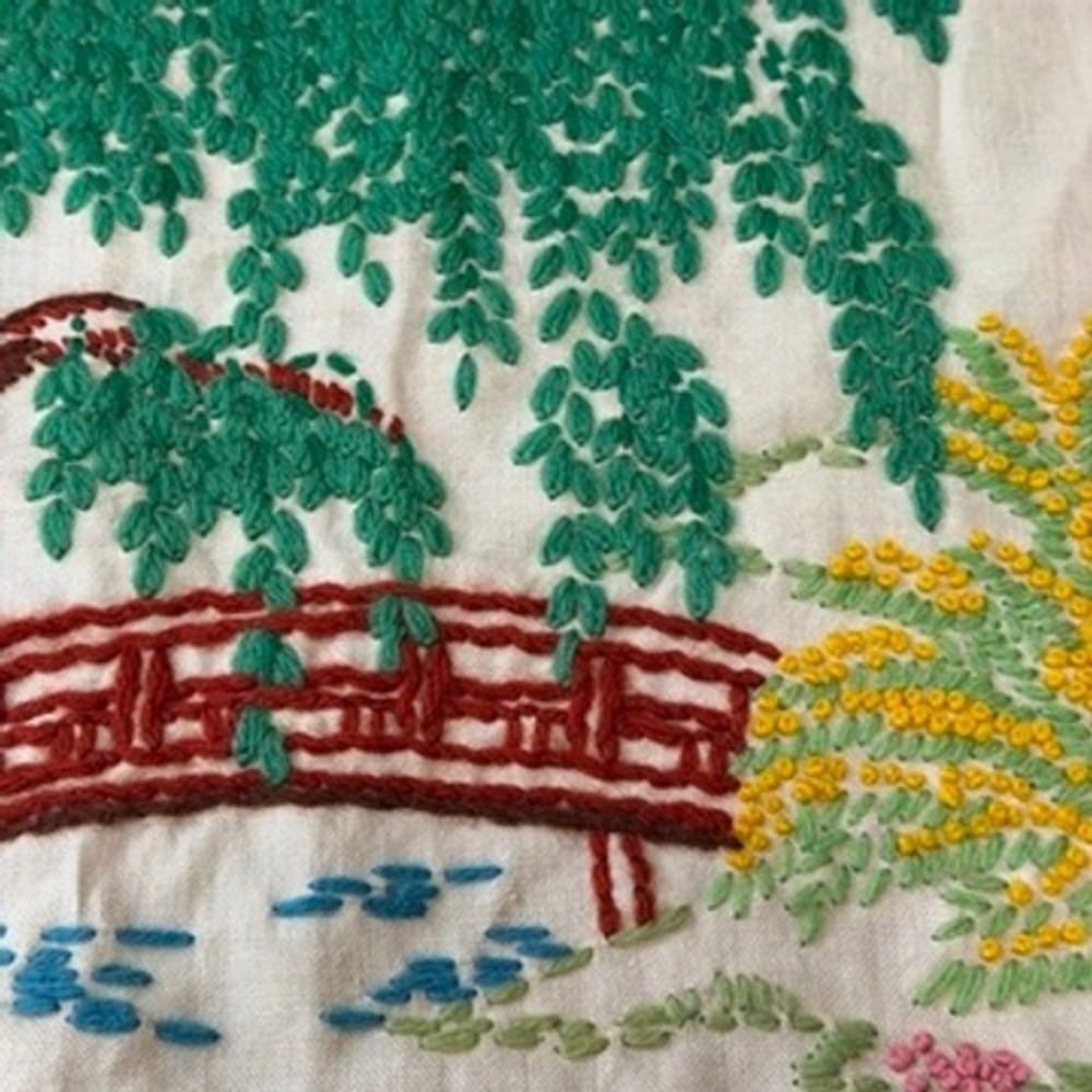 Vintage Hand Embroidered Swan Pond Garden Scene Textile Art Panel Grannycore - Picture 7 of 9